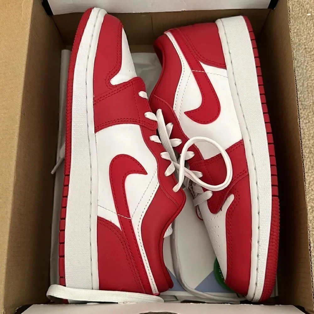 Nike Dunk 5.5Y women’s 7. Red and white
